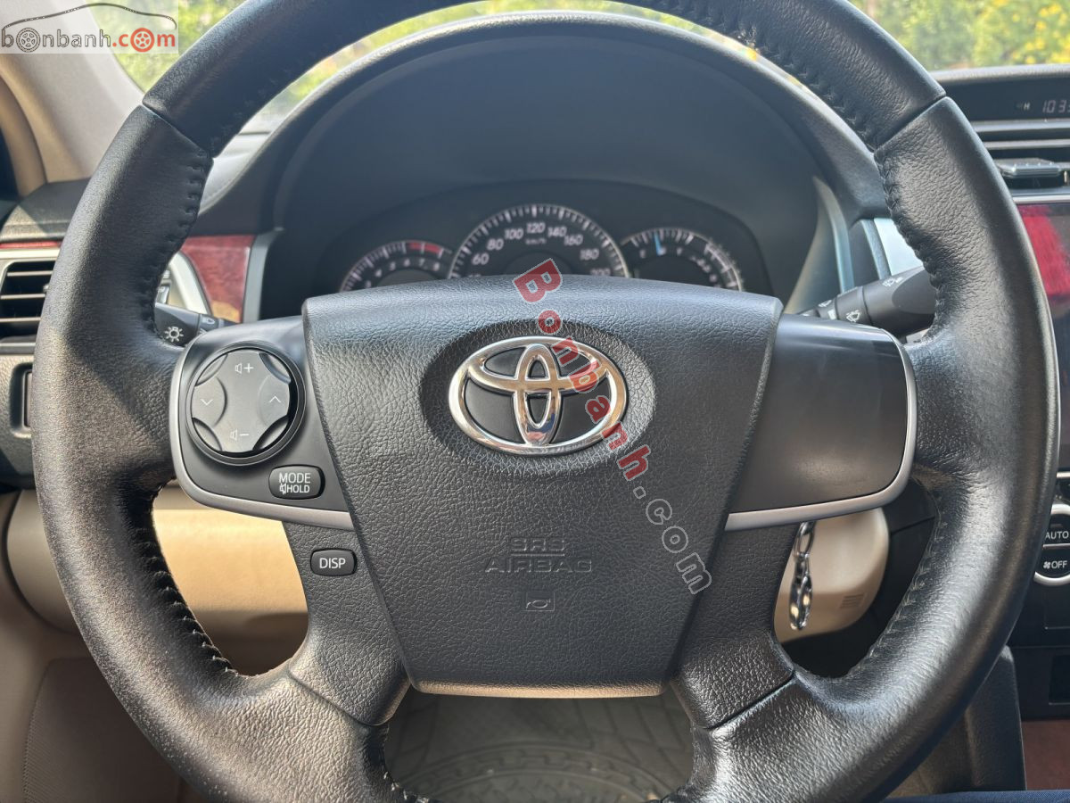 Bán ô tô Toyota Camry 2.0E - 2013 - xe cũ