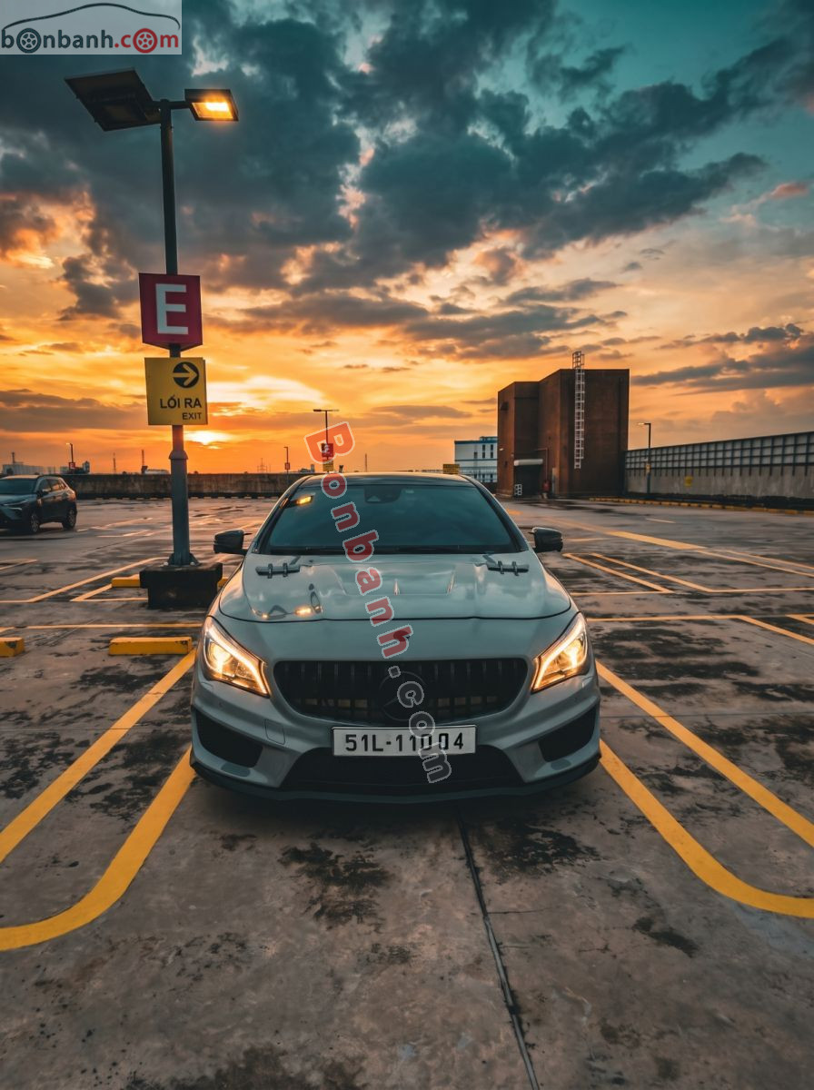 Bán ô tô Mercedes Benz CLA class CLA 45 AMG 4Matic - 2015 - xe cũ