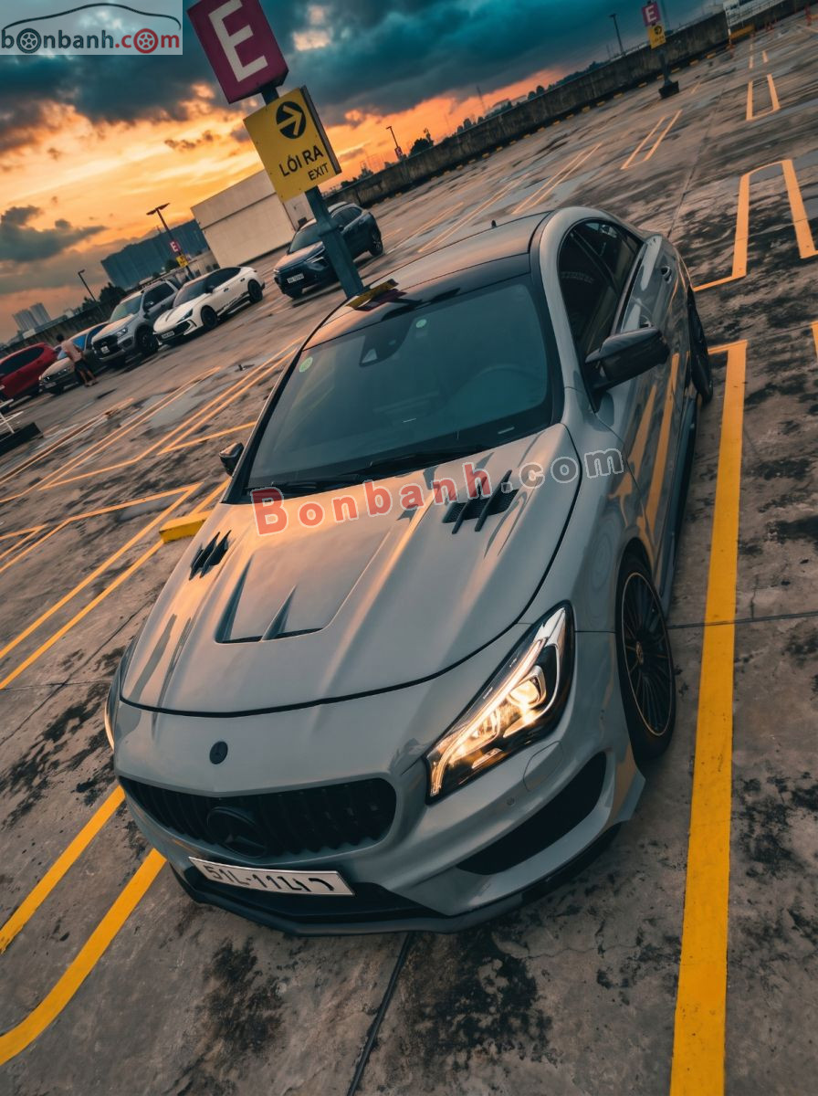 Bán ô tô Mercedes Benz CLA class CLA 45 AMG 4Matic - 2015 - xe cũ