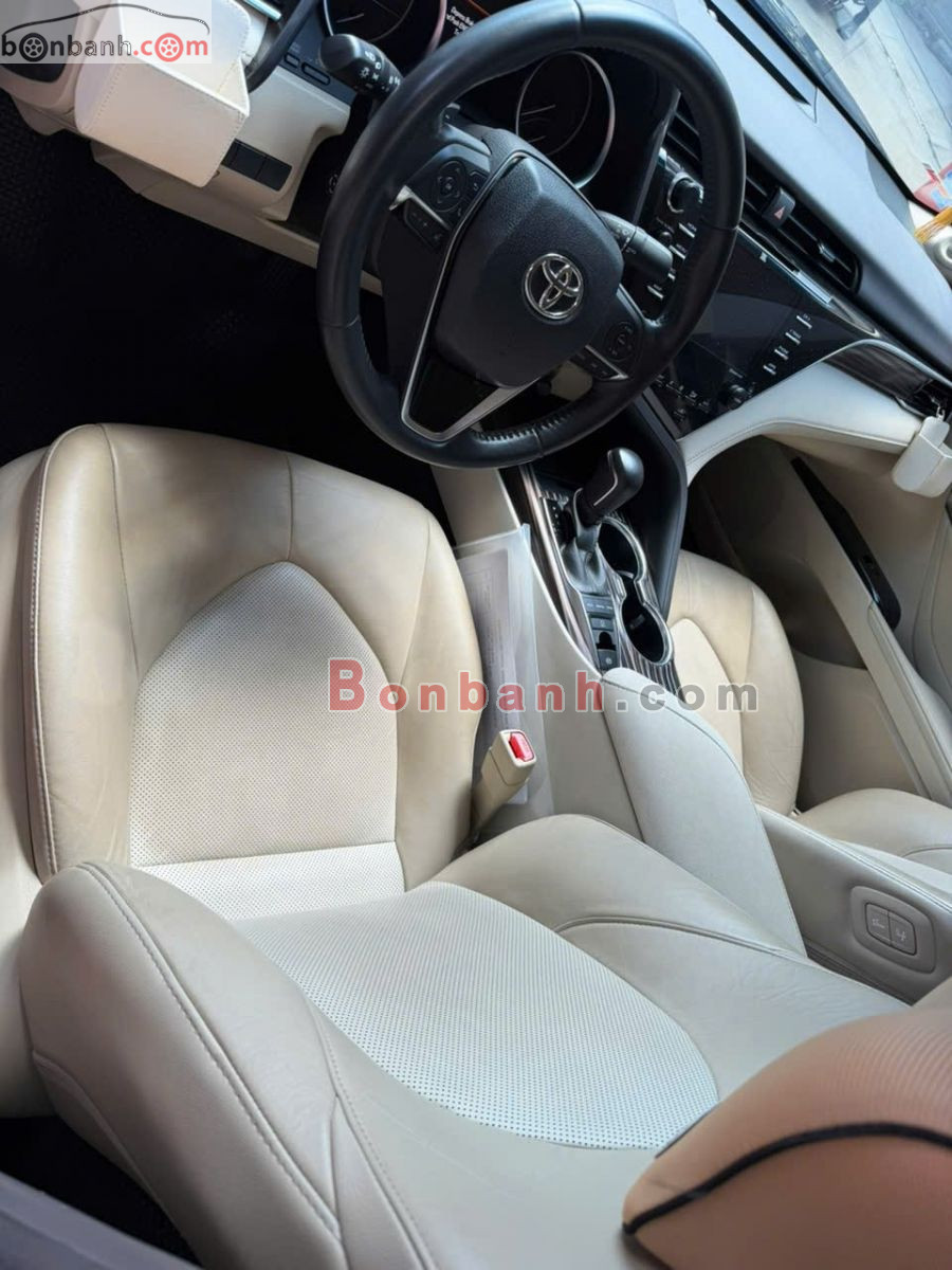 Bán ô tô Toyota Camry 2.5Q - 2019 - xe cũ