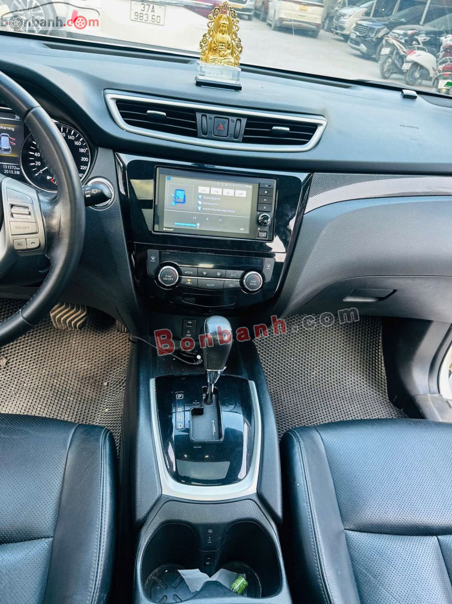 Bán ô tô Nissan X trail 2.0 2WD Premium - 2017 - xe cũ