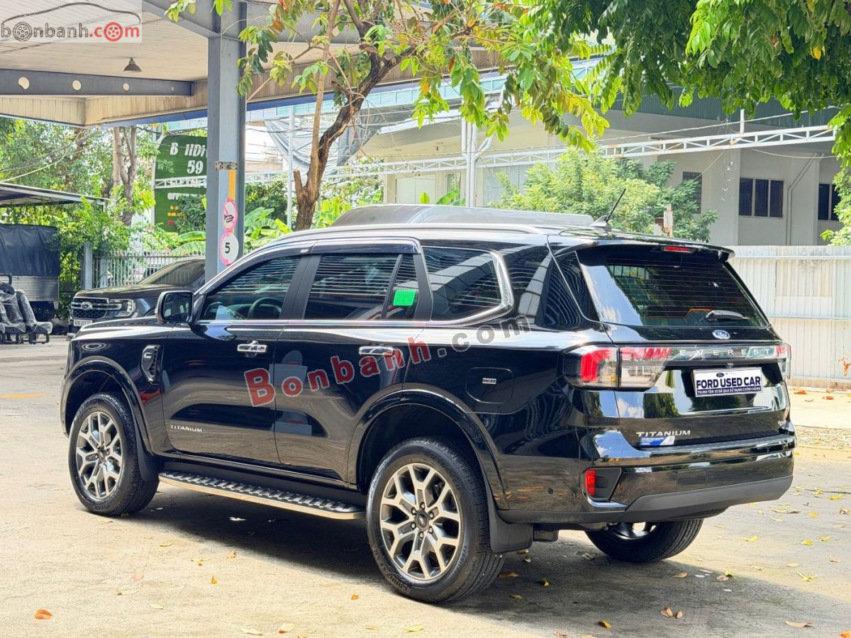 Bán ô tô Ford Everest Titanium 2.0L 4x2 AT - 2022 - xe cũ