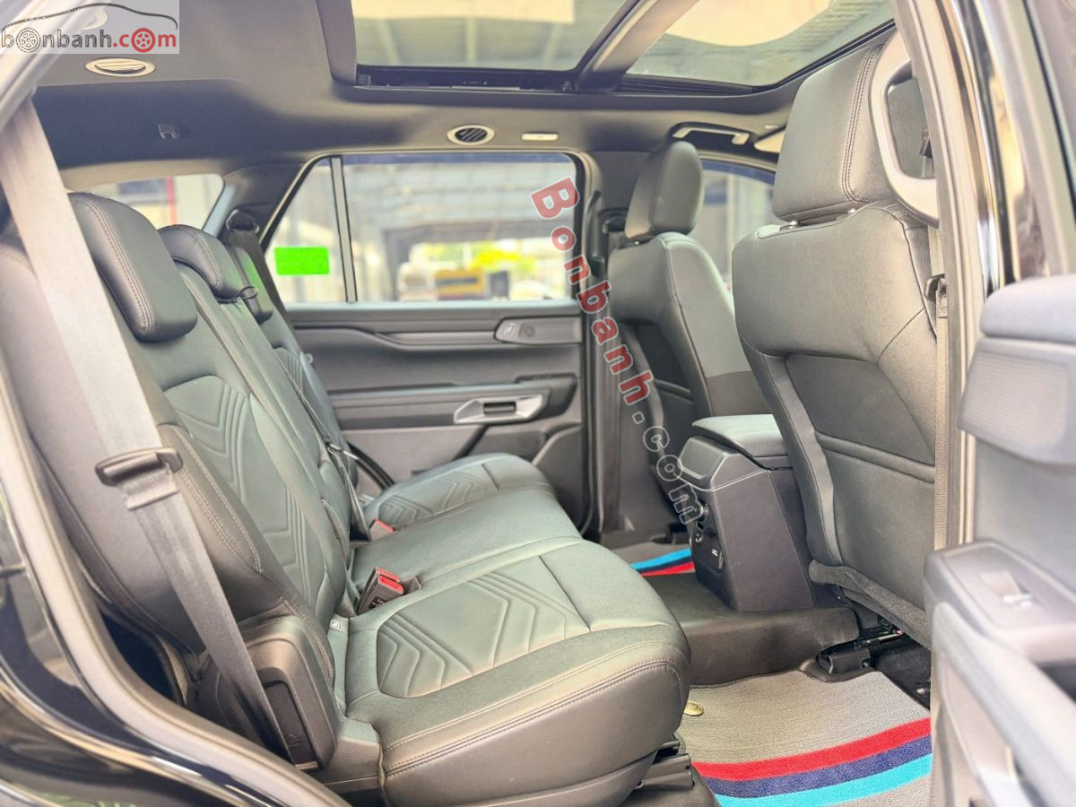 Bán ô tô Ford Everest Titanium 2.0L 4x2 AT - 2022 - xe cũ