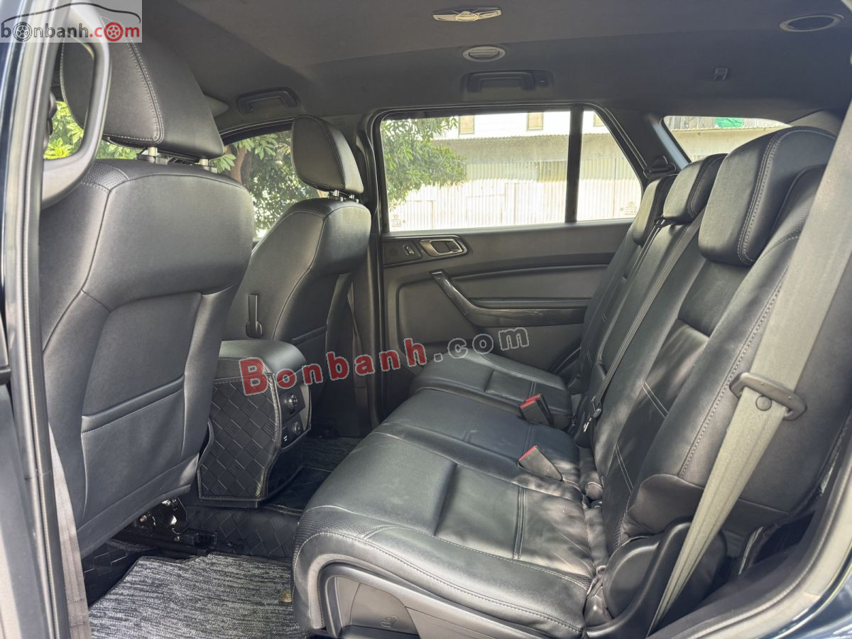 Bán ô tô Ford Everest Titanium 2.0L 4x2 AT - 2021 - xe cũ