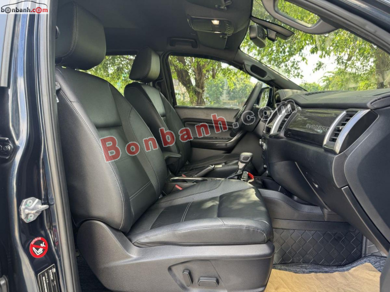Bán ô tô Ford Everest Titanium 2.0L 4x2 AT - 2021 - xe cũ