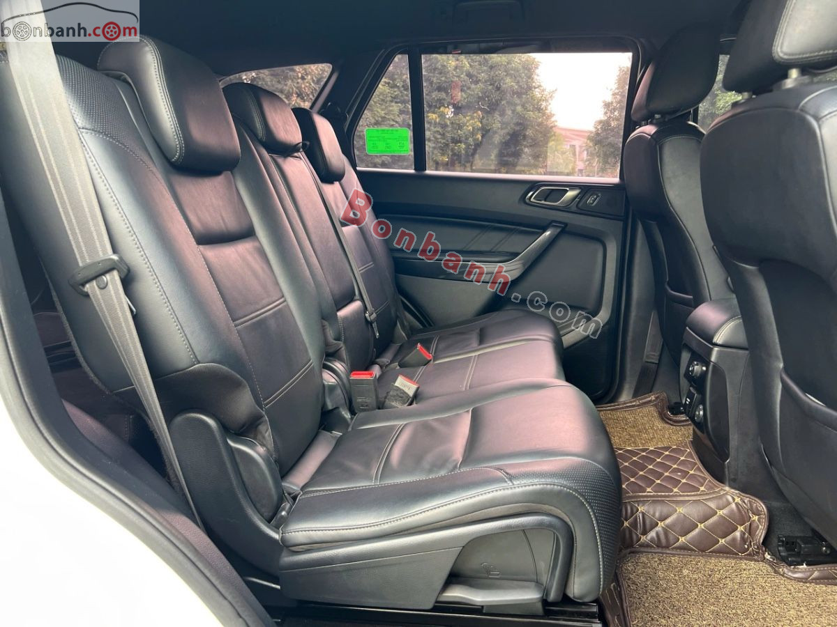 Bán ô tô Ford Everest Titanium 2.0L 4x2 AT - 2018 - xe cũ