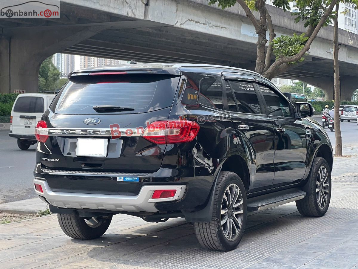 Bán ô tô Ford Everest Titanium 2.0L 4x2 AT - 2022 - xe cũ