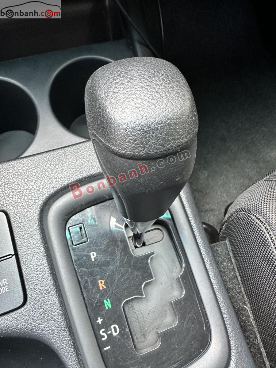 Bán ô tô Toyota Hilux 2.4L 4x2 AT - 2021 - xe cũ