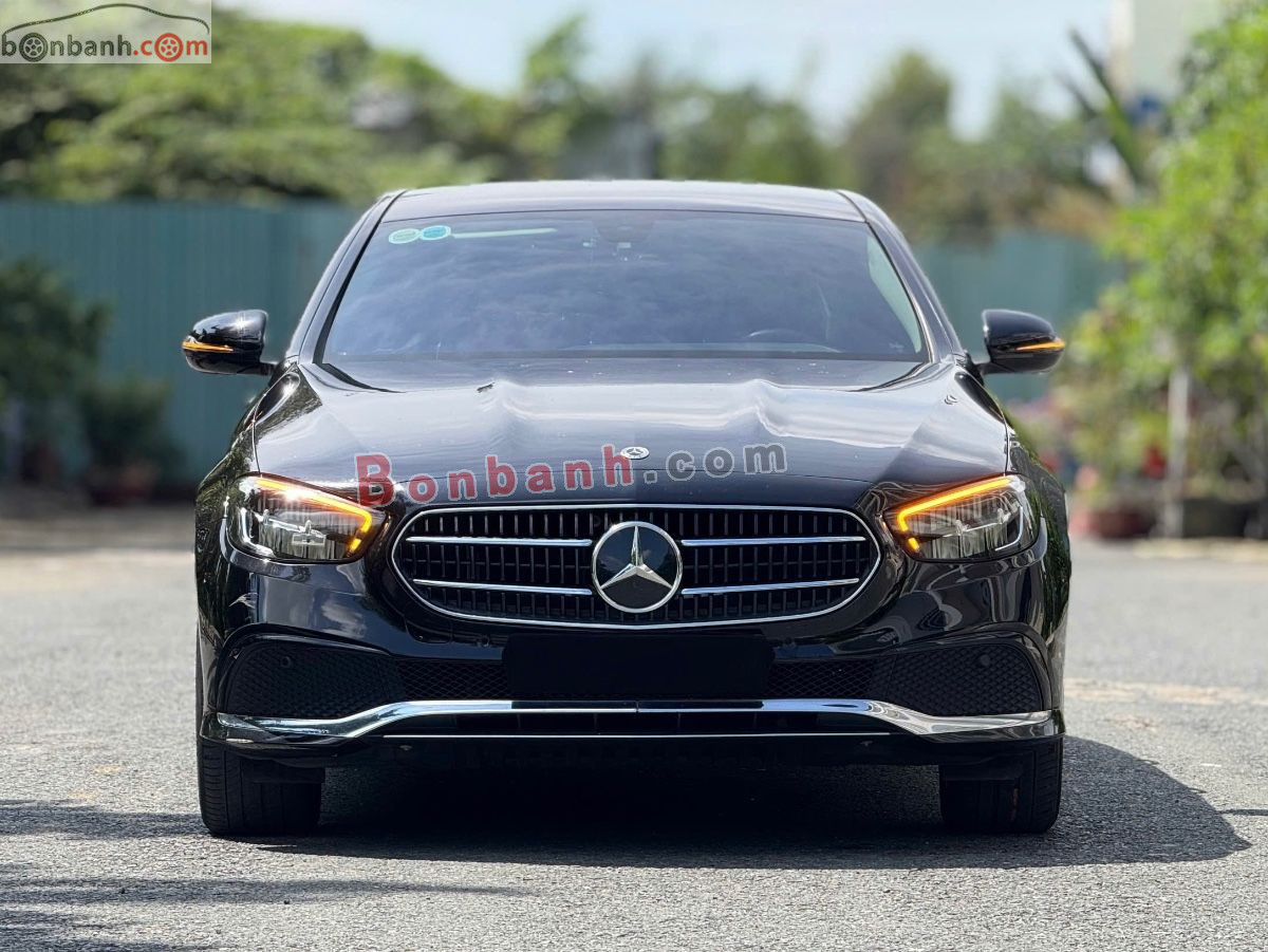 Bán ô tô Mercedes Benz E class E180 - 2022 - xe cũ