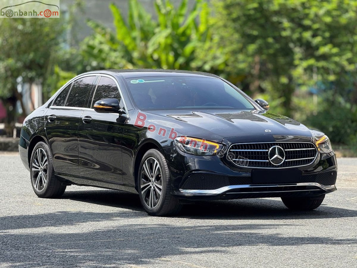 Bán ô tô Mercedes Benz E class E180 - 2022 - xe cũ
