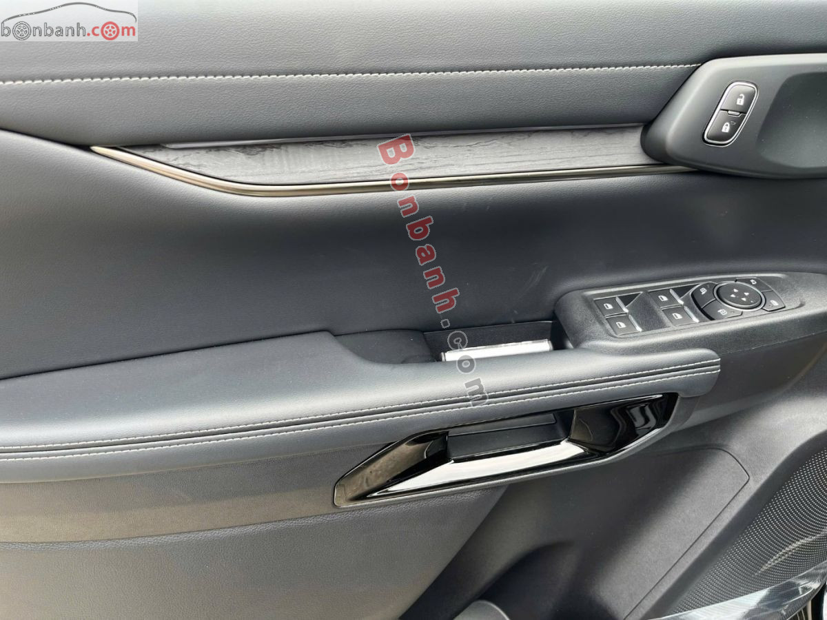 Bán ô tô Ford Everest Platinum 2.0L 4x2 AT - 2026 - xe mới