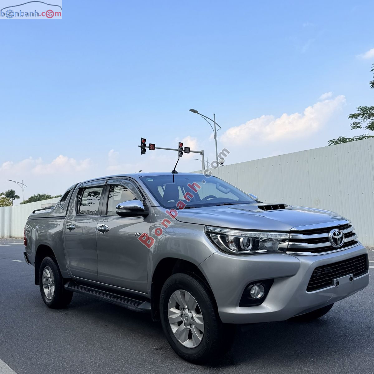 Bán ô tô Toyota Hilux 2.8G 4x4 AT - 2016 - xe cũ