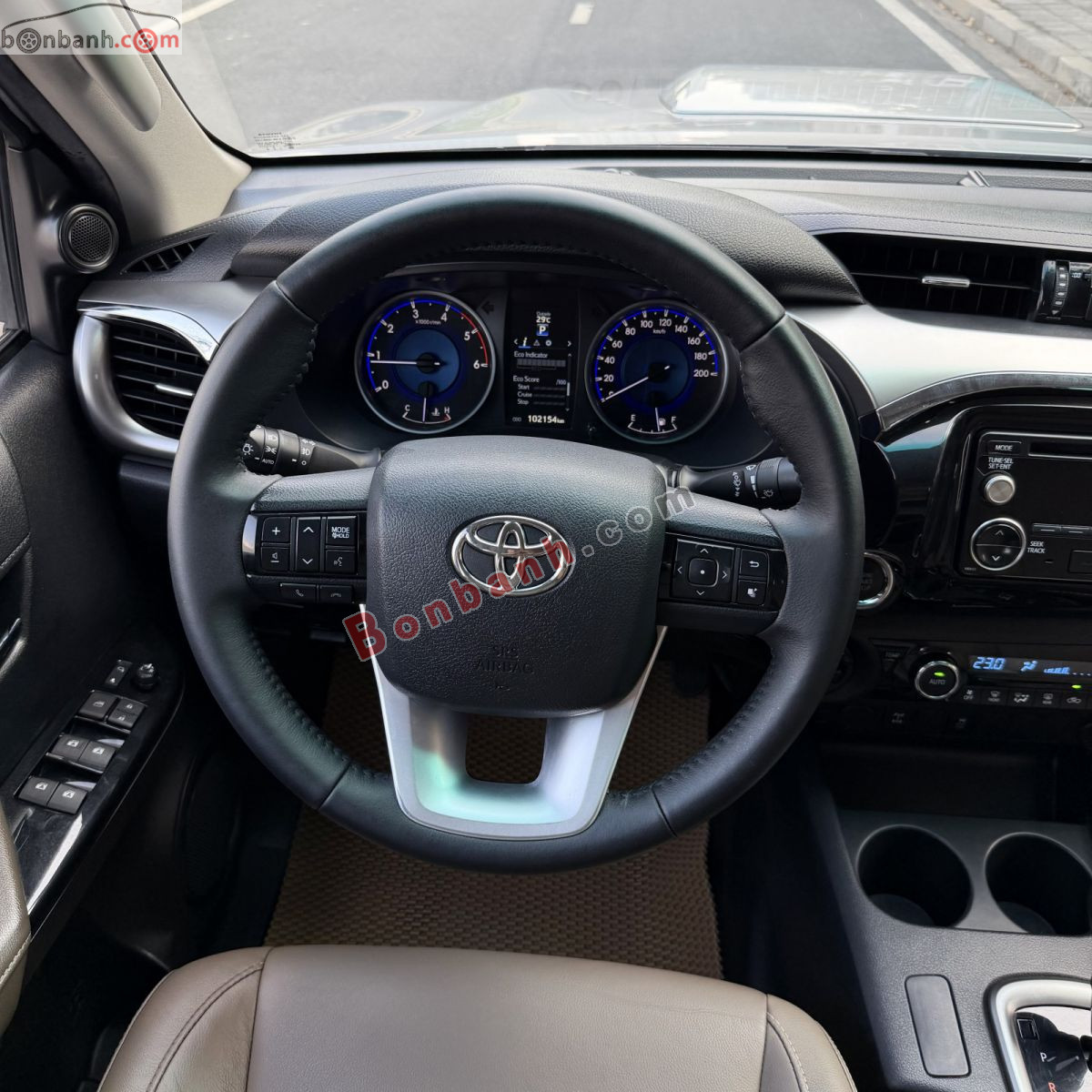 Bán ô tô Toyota Hilux 2.8G 4x4 AT - 2016 - xe cũ