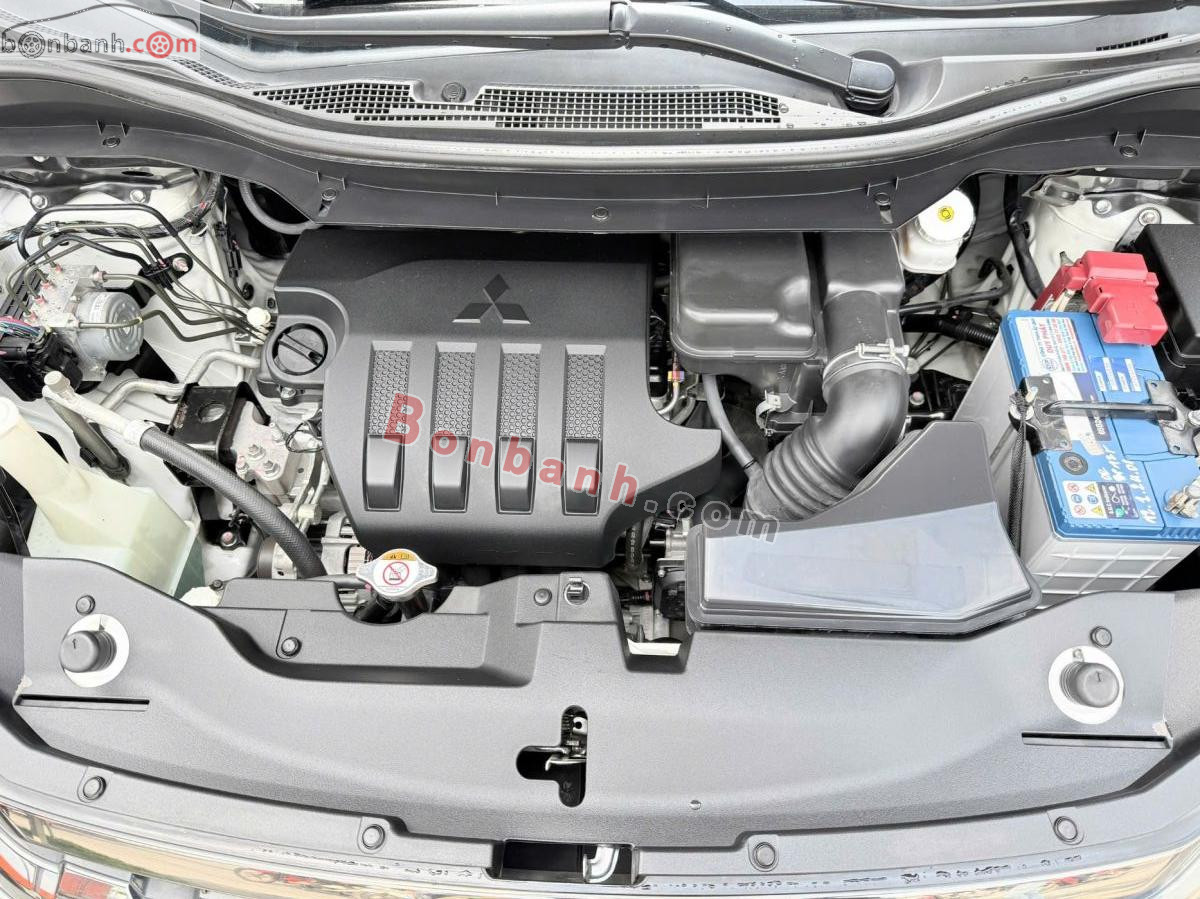 Bán ô tô Mitsubishi Xpander Cross 1.5 AT - 2021 - xe cũ