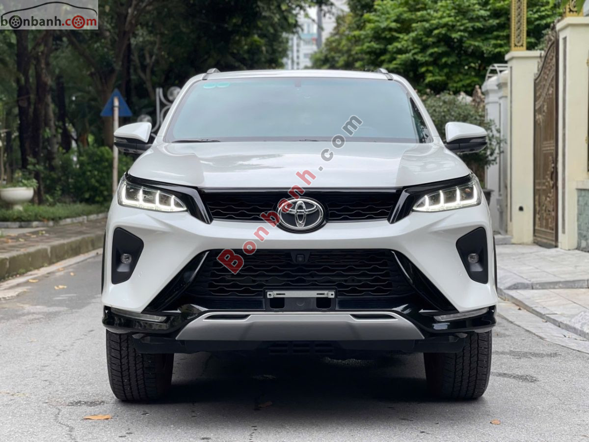 Bán ô tô Toyota Fortuner Legender 2.4L 4x2 AT - 2022 - xe cũ
