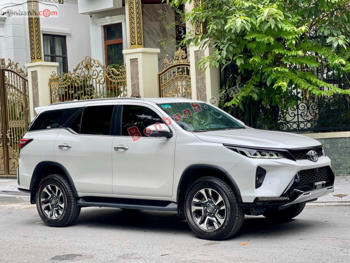 Bán ô tô Toyota Fortuner Legender 2.4L 4x2 AT - 2022 - xe cũ