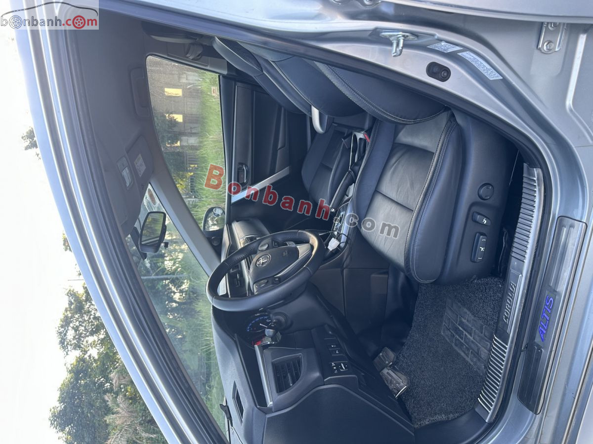 Bán ô tô Toyota Corolla altis 2.0V - 2016 - xe cũ