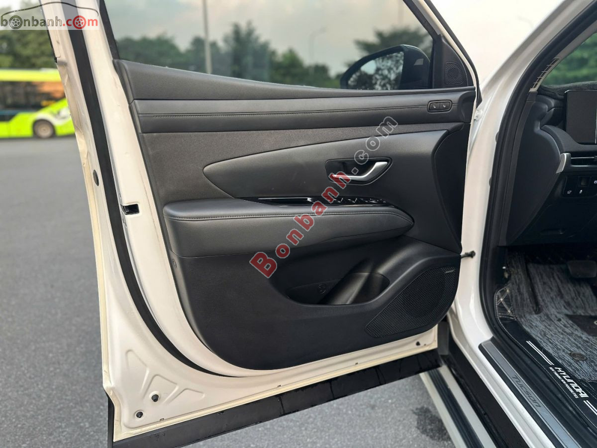 Bán ô tô Hyundai Tucson 1.6 AT Turbo HTRAC Đặc biệt - 2025 - xe cũ