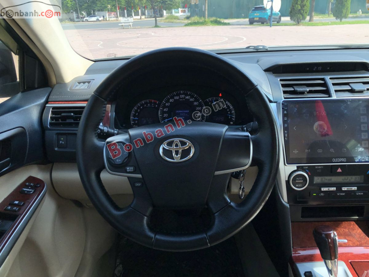 Bán ô tô Toyota Camry 2.0E - 2013 - xe cũ