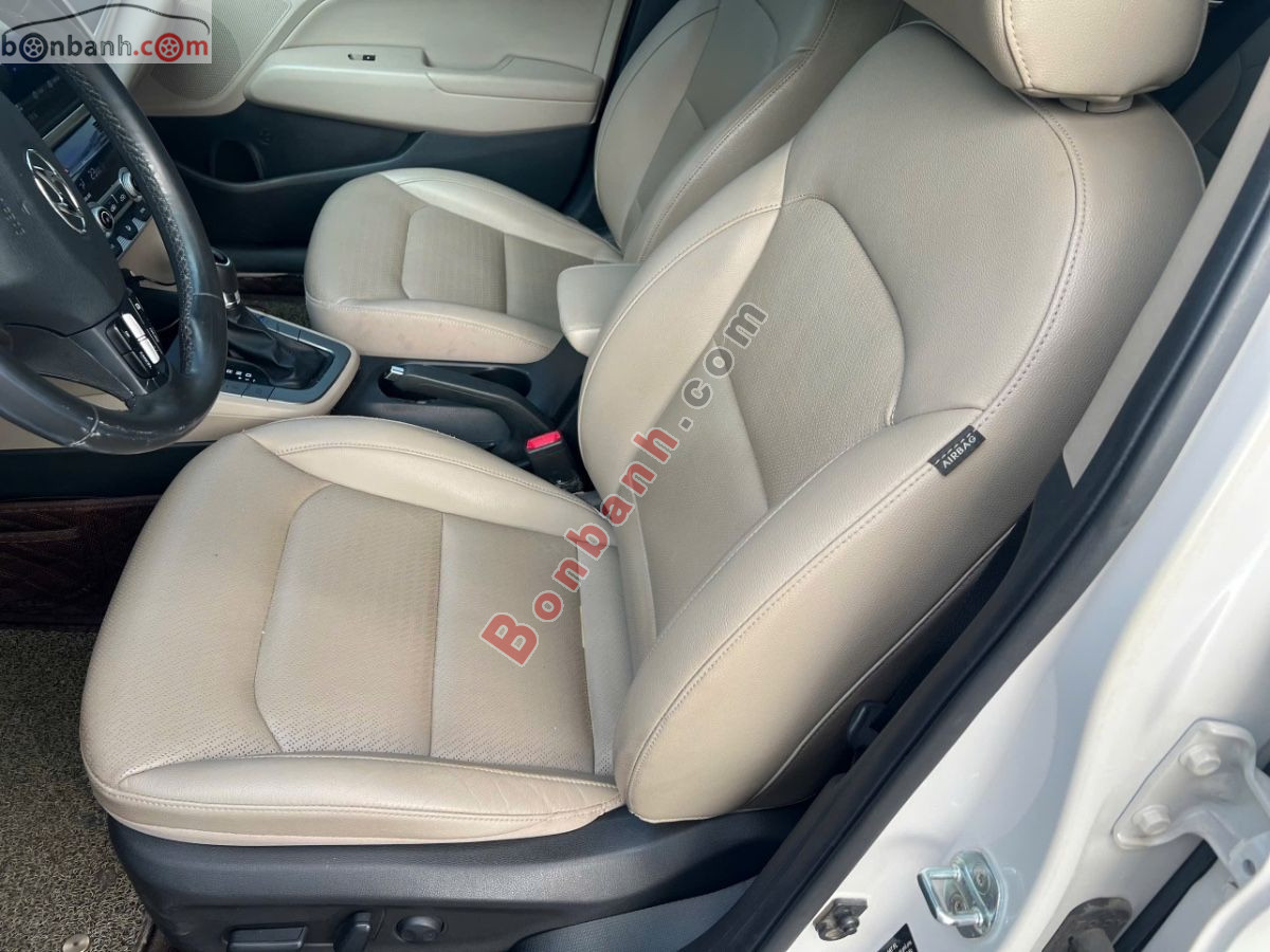 Bán ô tô Hyundai Elantra 2.0 AT - 2021 - xe cũ