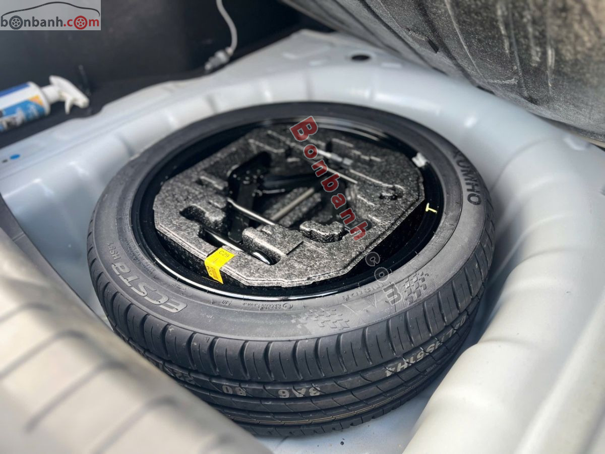 Bán ô tô Hyundai Elantra 2.0 AT - 2021 - xe cũ