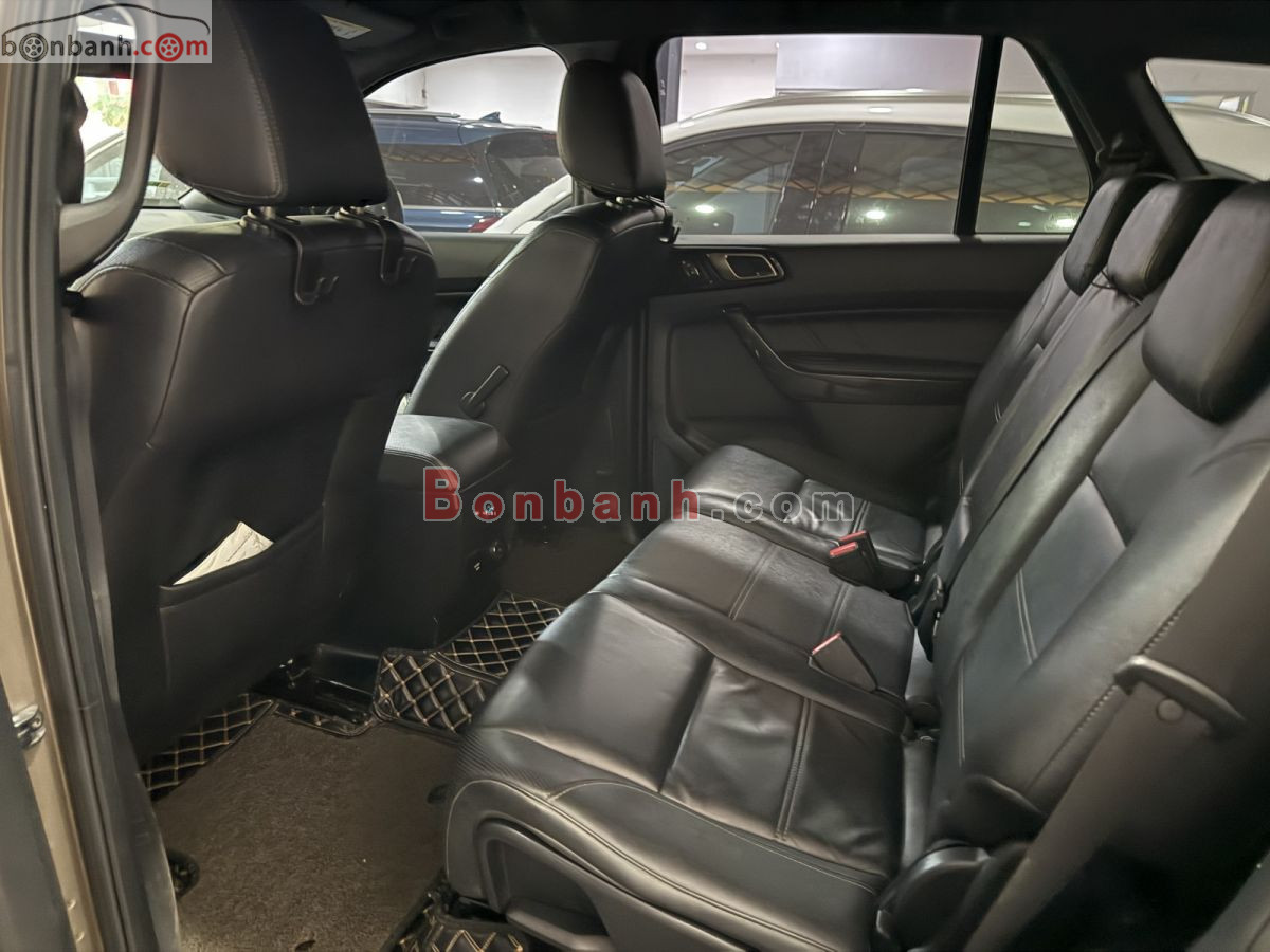 Bán ô tô Ford Everest Titanium 2.0L 4x2 AT - 2019 - xe cũ