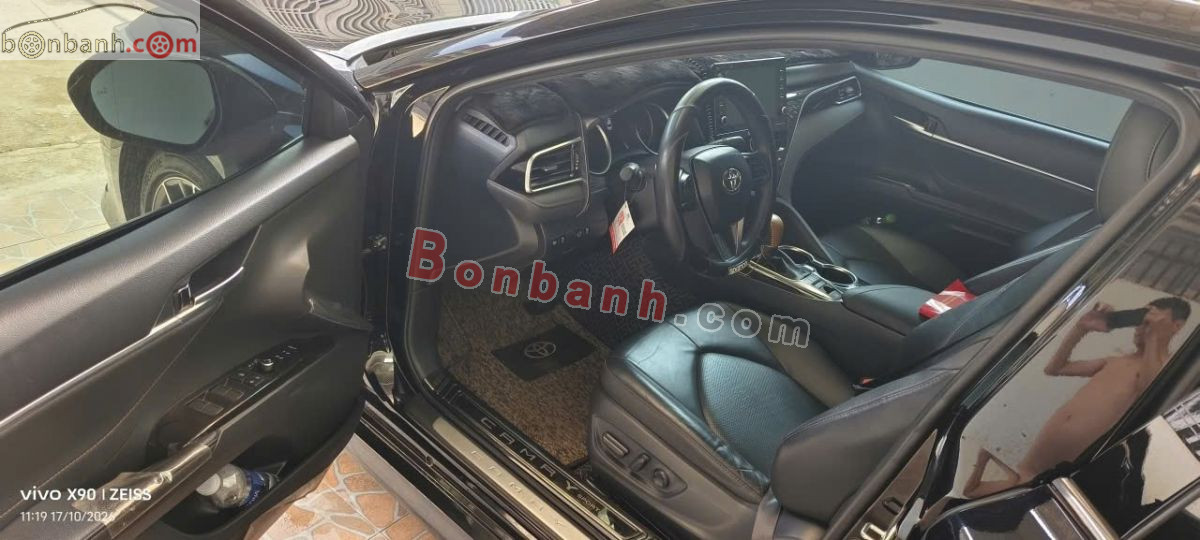 Bán ô tô Toyota Camry 2.0Q - 2022 - xe cũ