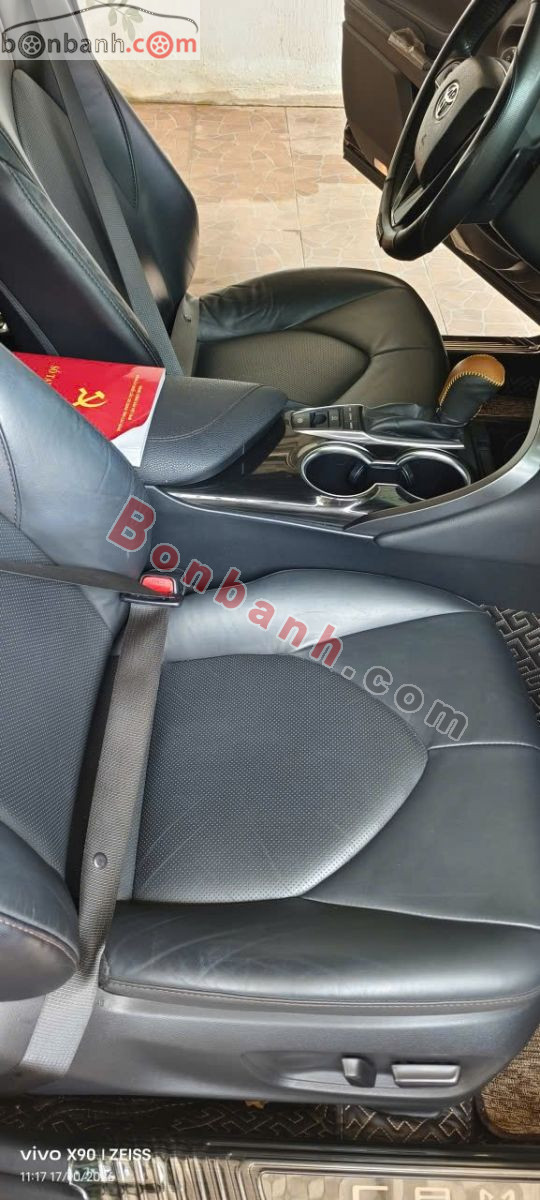 Bán ô tô Toyota Camry 2.0Q - 2022 - xe cũ