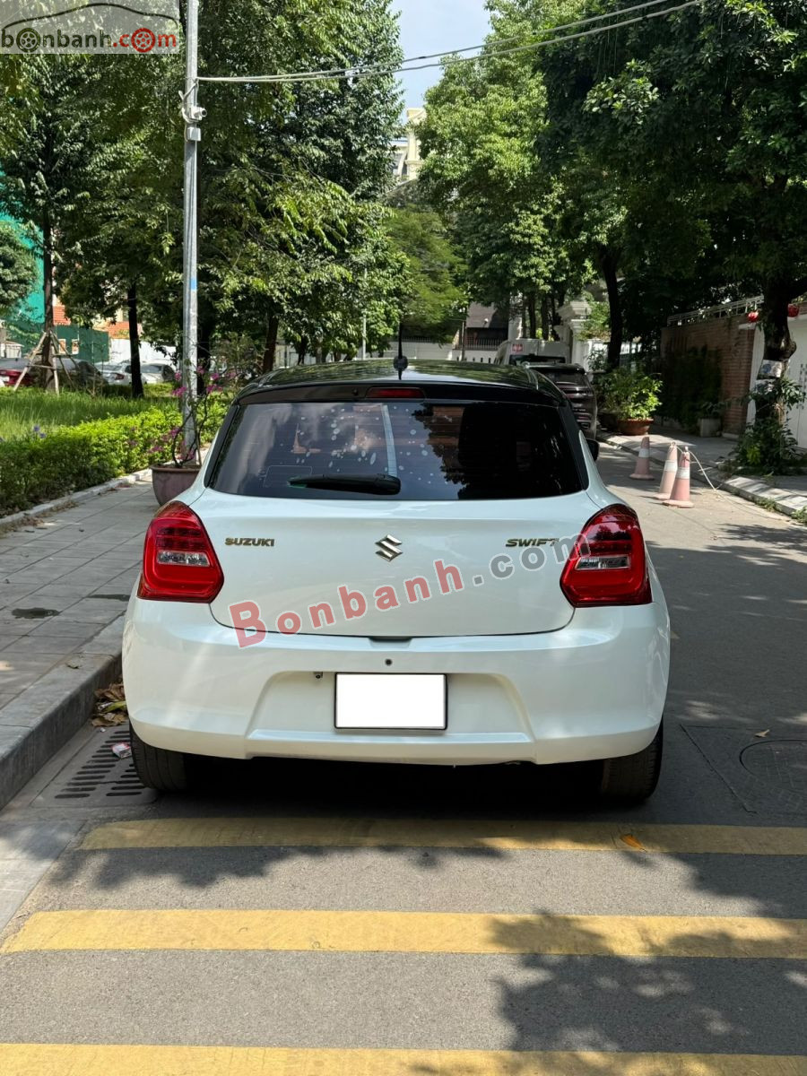 Bán ô tô Suzuki Swift GLX 1.2 AT - 2019 - xe cũ