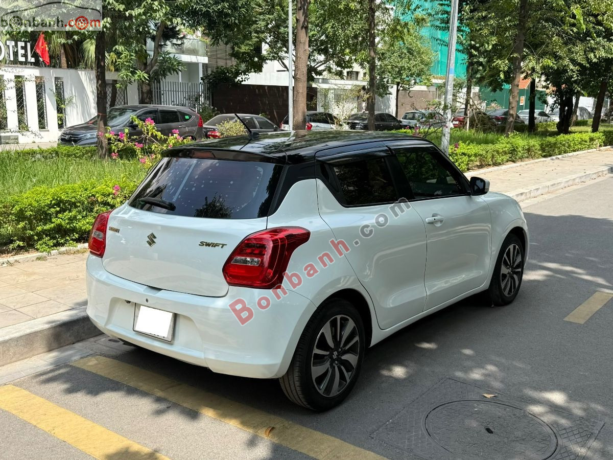 Bán ô tô Suzuki Swift GLX 1.2 AT - 2019 - xe cũ