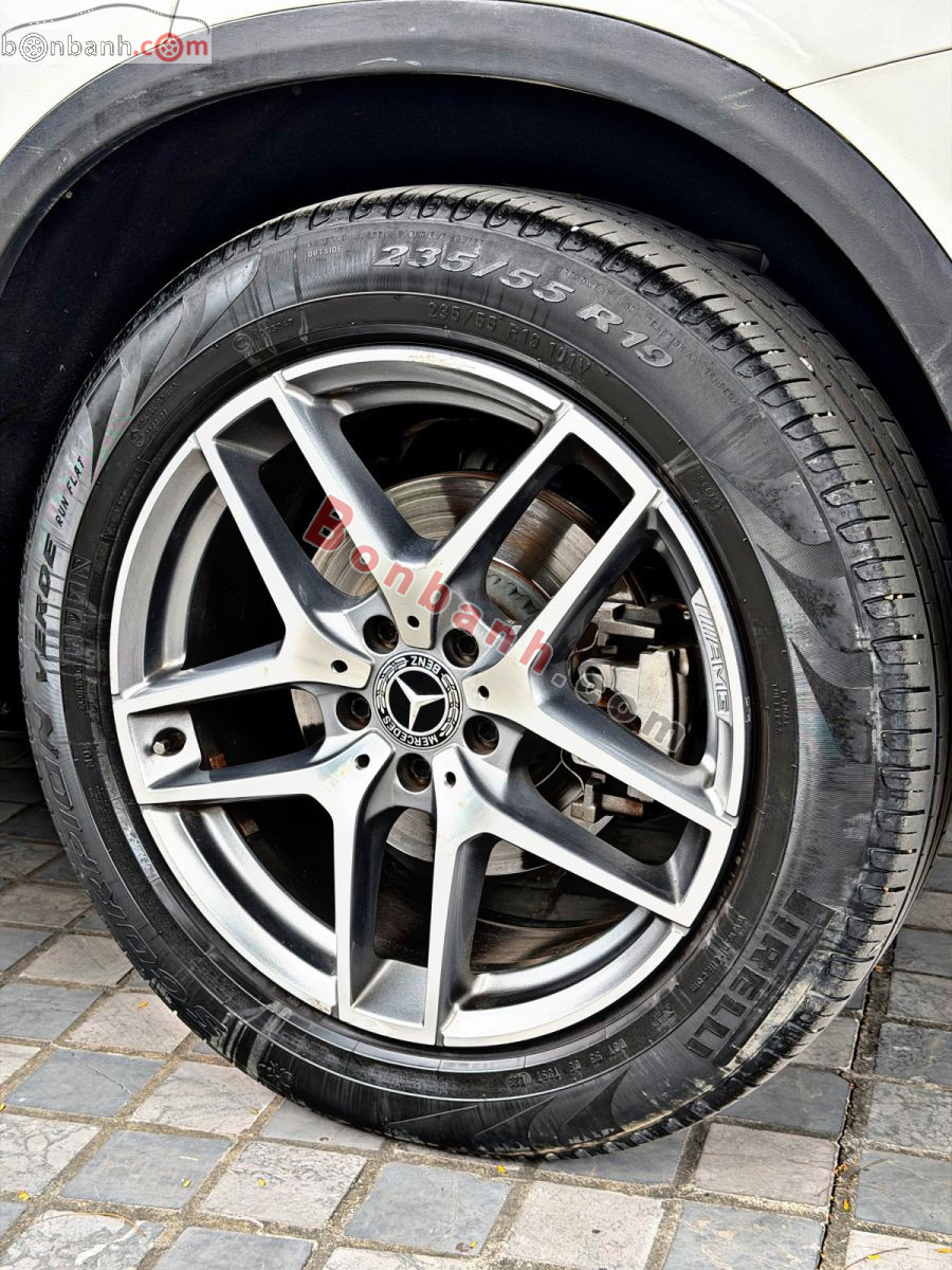 Bán ô tô Mercedes Benz GLC 300 4Matic - 2018 - xe cũ