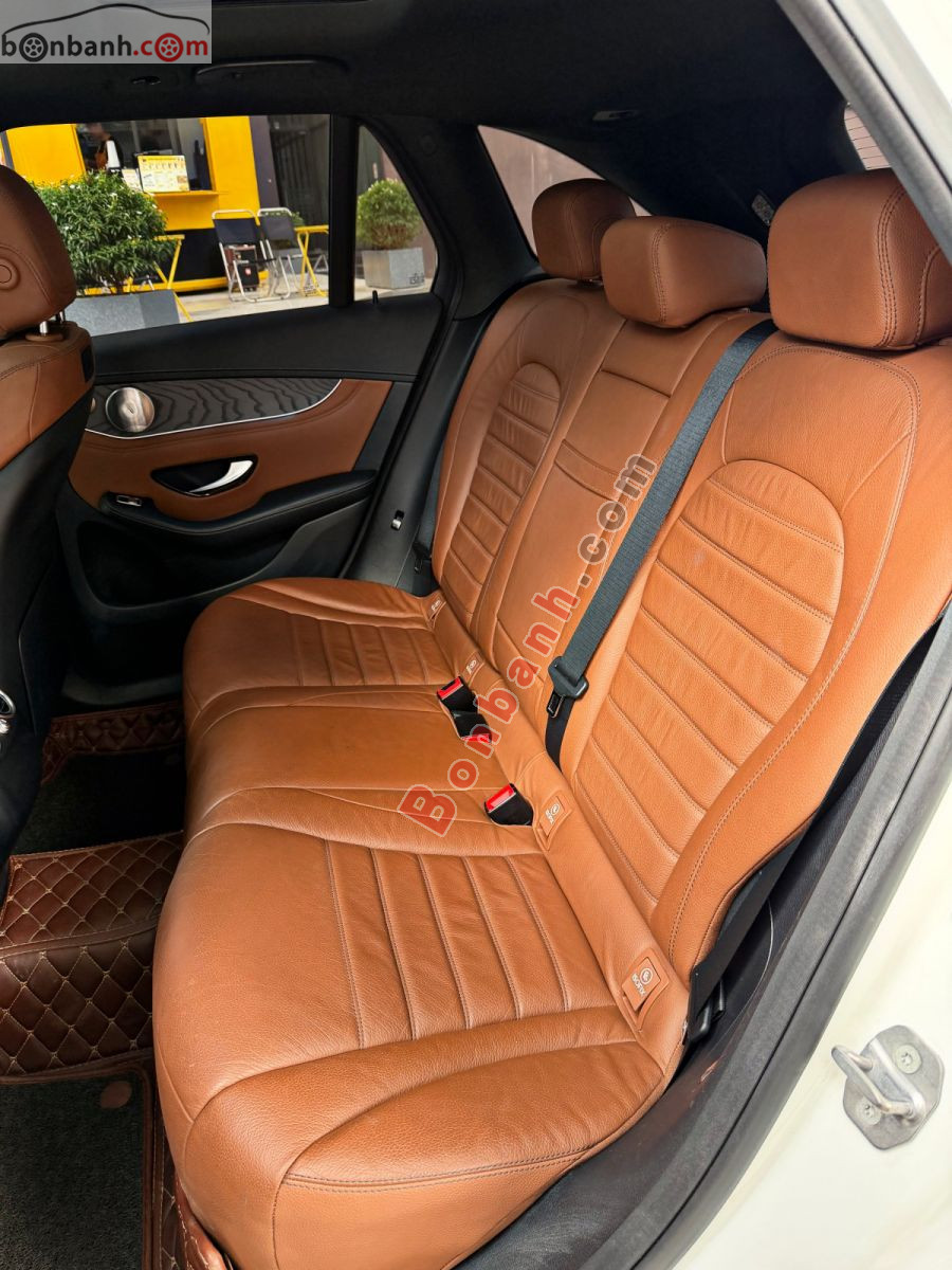Bán ô tô Mercedes Benz GLC 300 4Matic - 2018 - xe cũ