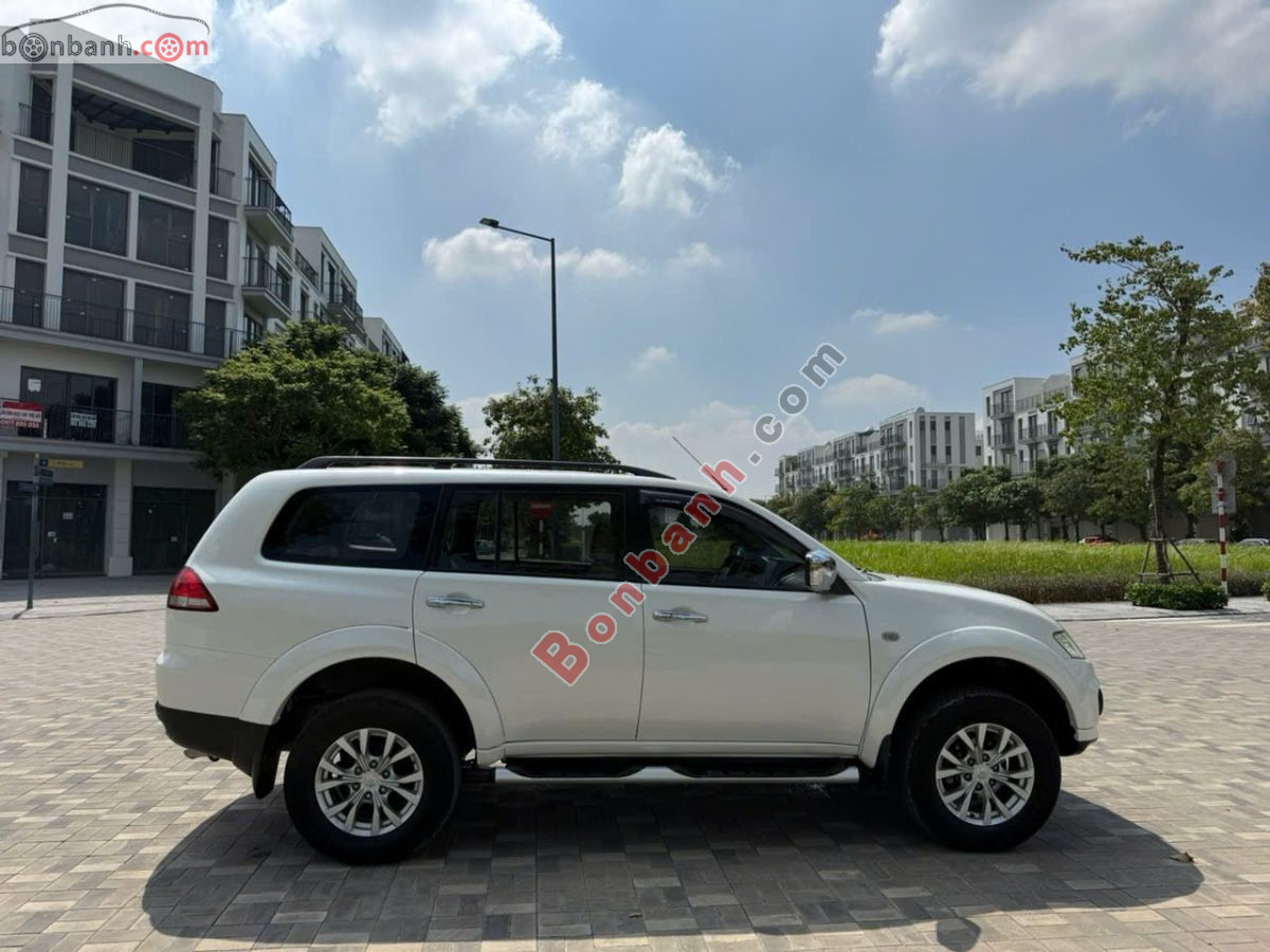Bán ô tô Mitsubishi Pajero Sport D 4x2 MT - 2017 - xe cũ