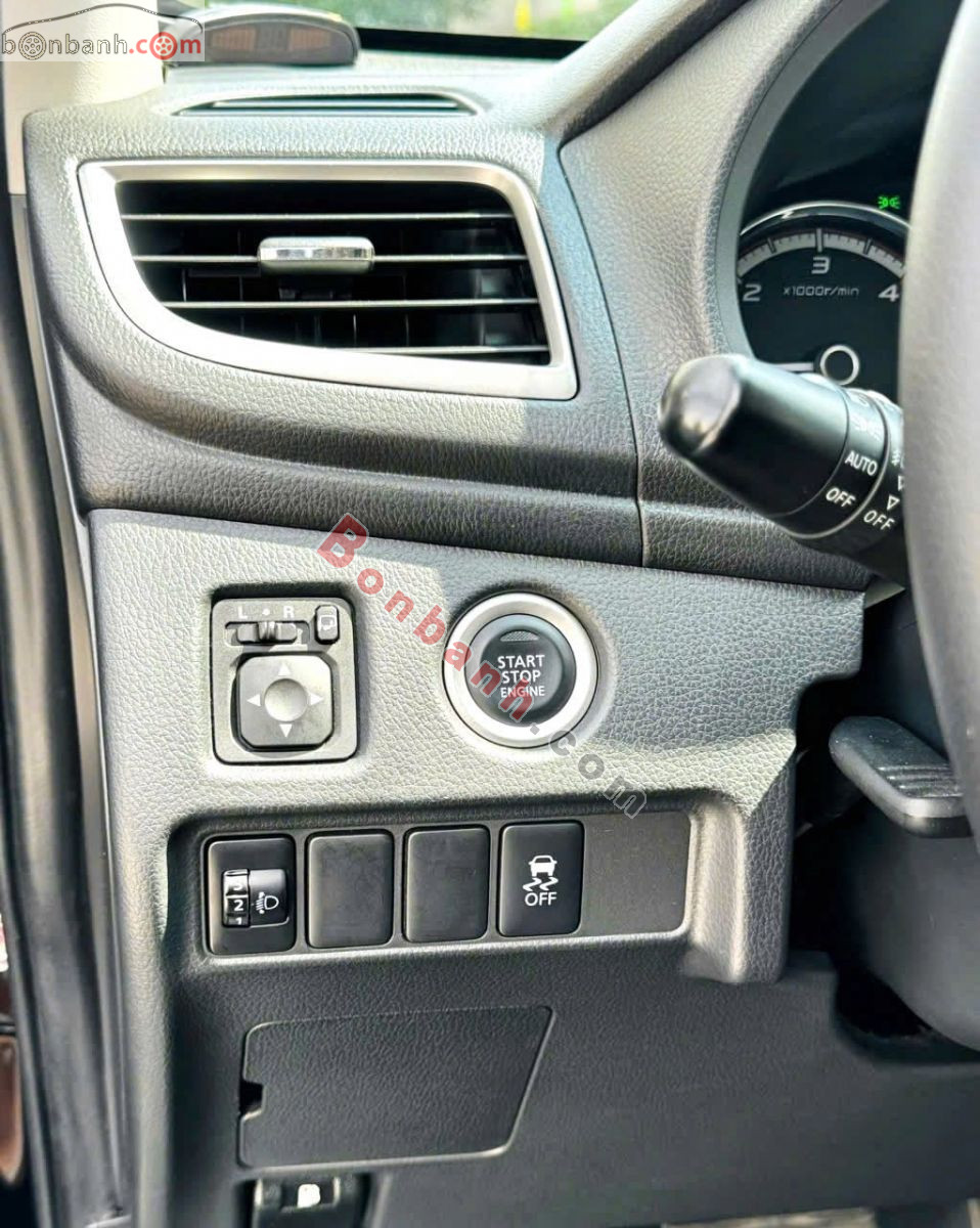 Bán ô tô Mitsubishi Triton 4x2 AT Mivec Premium - 2021 - xe cũ