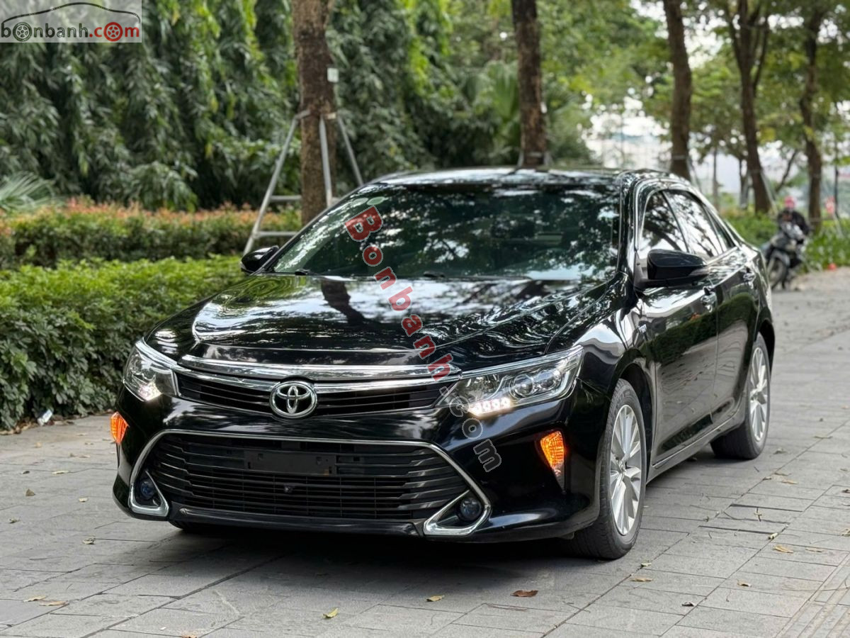 Bán ô tô Toyota Camry 2.0E - 2018 - xe cũ