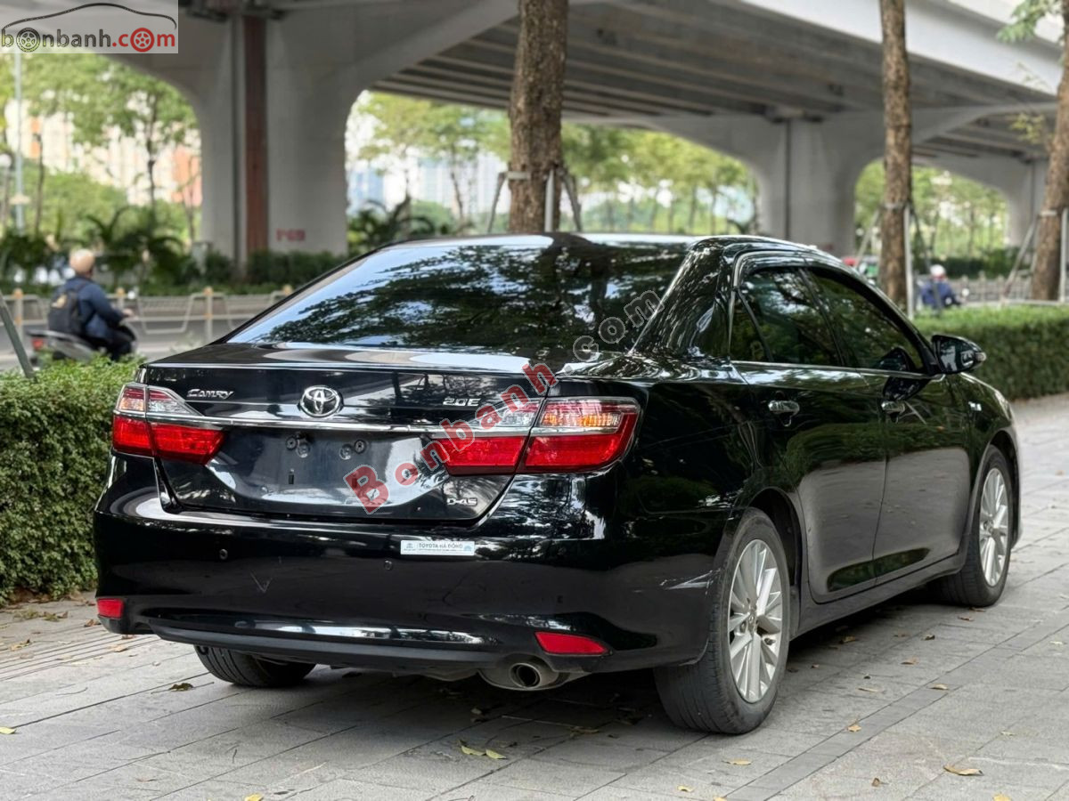 Bán ô tô Toyota Camry 2.0E - 2018 - xe cũ