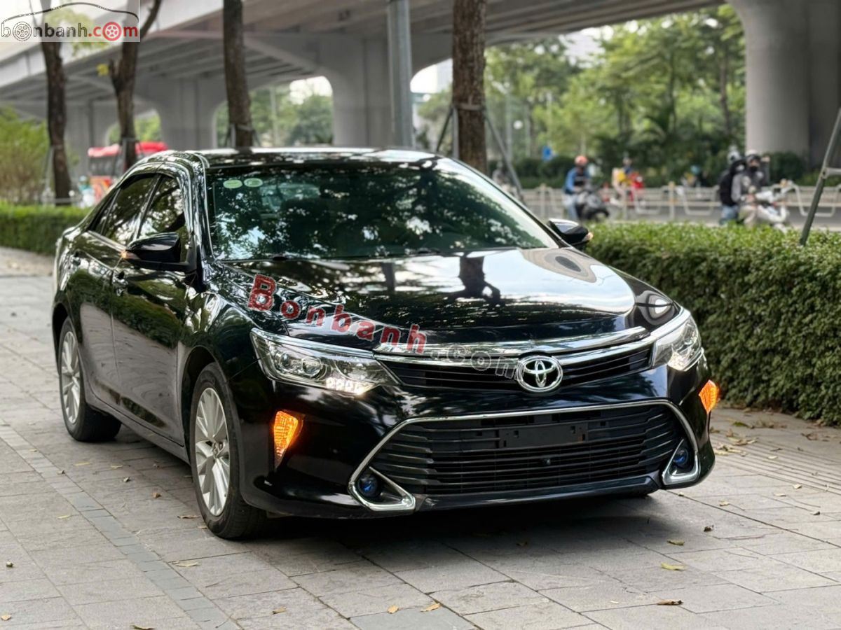 Bán ô tô Toyota Camry 2.0E - 2018 - xe cũ