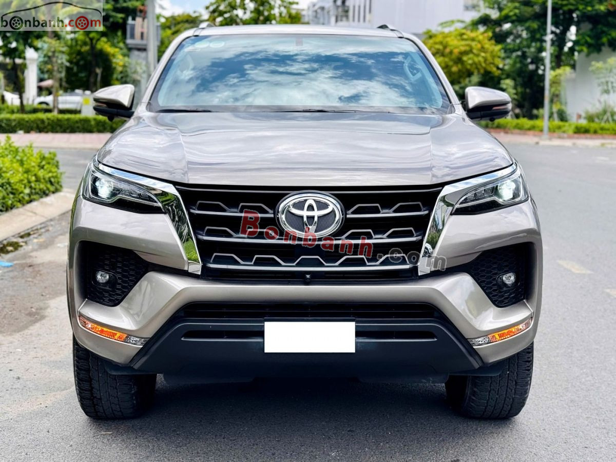 Bán ô tô Toyota Fortuner 2.4G 4x2 AT - 2021 - xe cũ