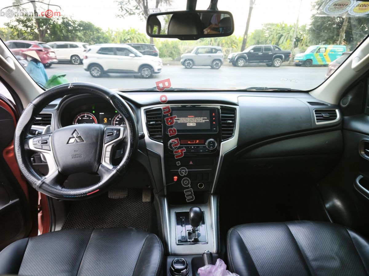 Bán ô tô Mitsubishi Triton 4x4 AT Mivec - 2019 - xe cũ