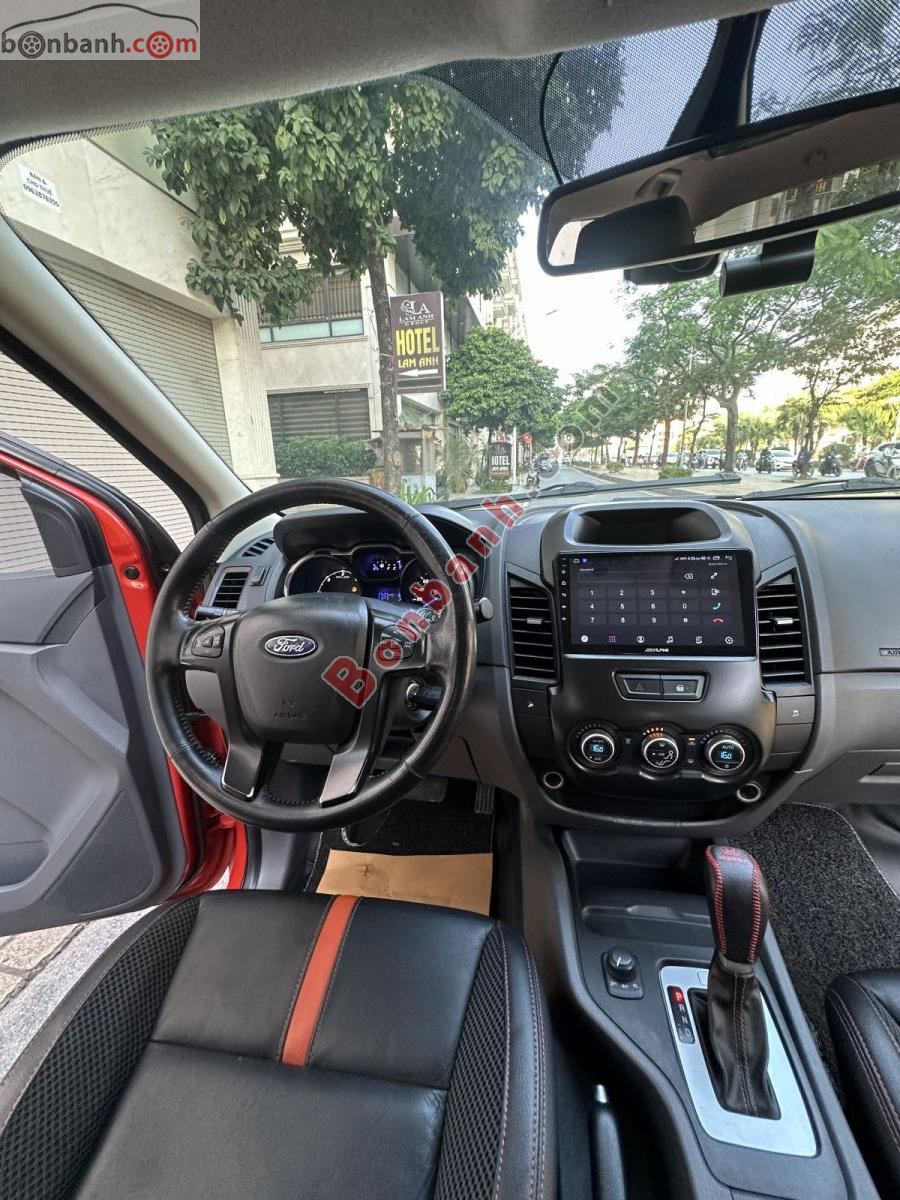 Bán ô tô Ford Ranger Wildtrak 3.2L 4x4 AT - 2015 - xe cũ
