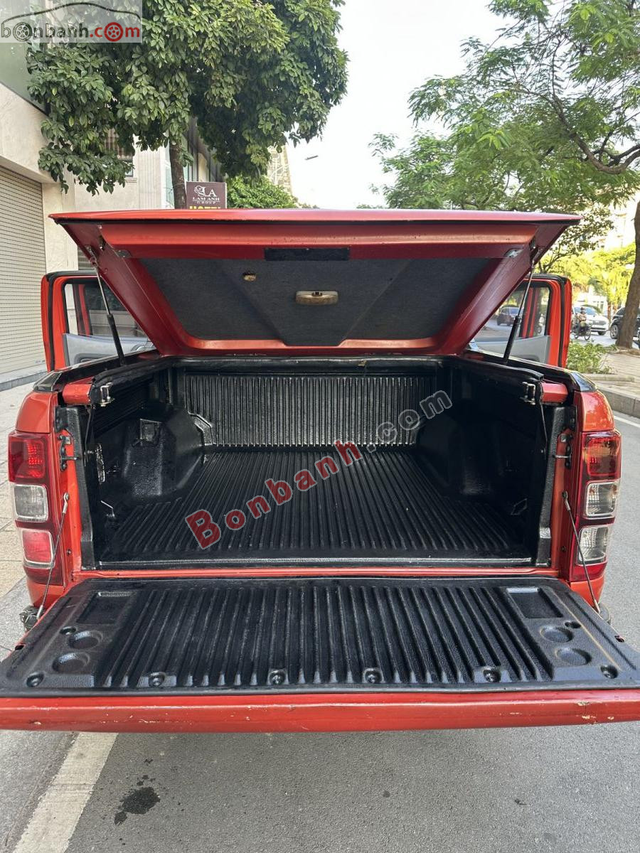 Bán ô tô Ford Ranger Wildtrak 3.2L 4x4 AT - 2015 - xe cũ