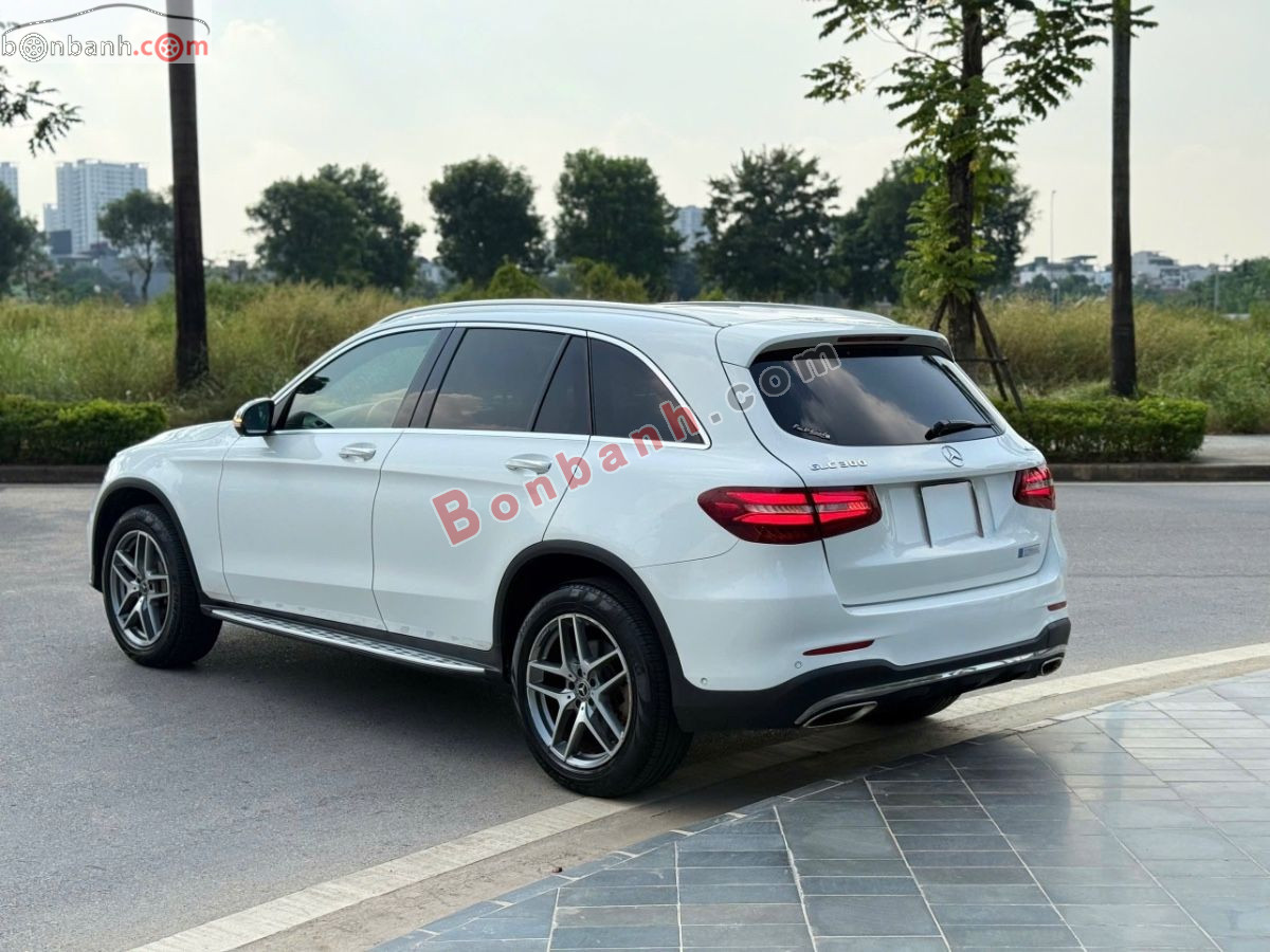 Bán ô tô Mercedes Benz GLC 300 4Matic - 2018 - xe cũ