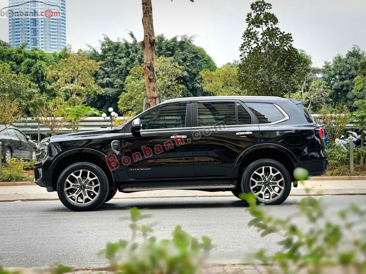 Bán ô tô Ford Everest Titanium 2.0L 4x2 AT - 2022 - xe cũ