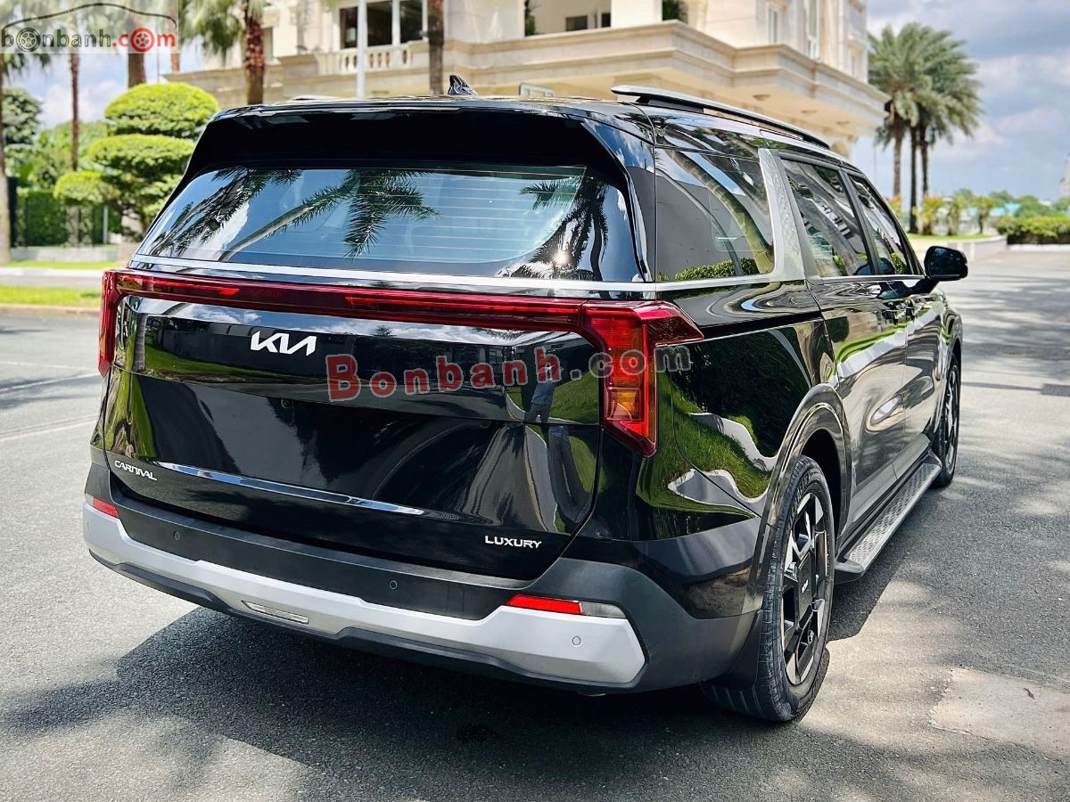 Bán ô tô Kia Carnival Luxury 2.2D - 2025 - xe cũ