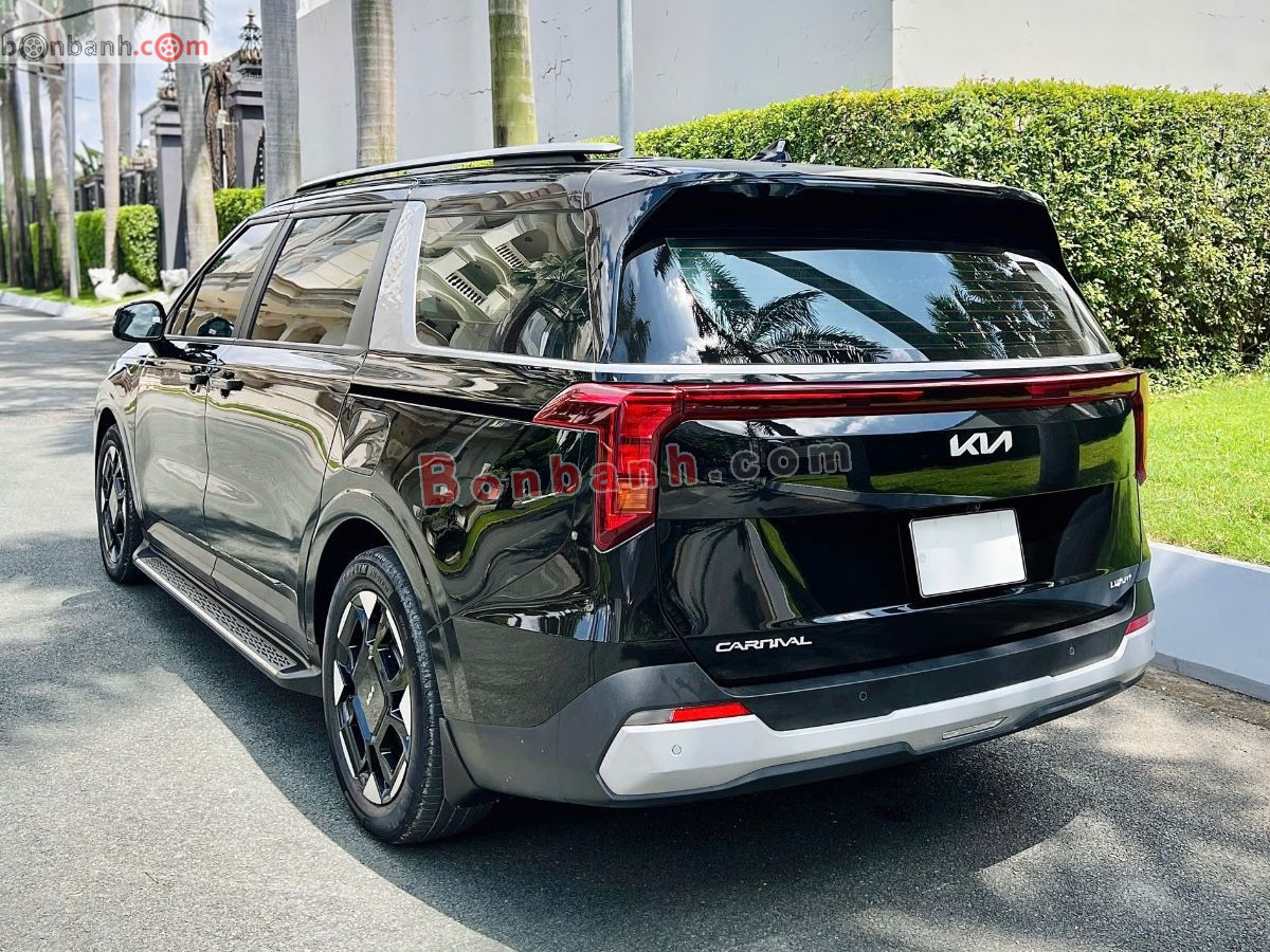 Bán ô tô Kia Carnival Luxury 2.2D - 2025 - xe cũ