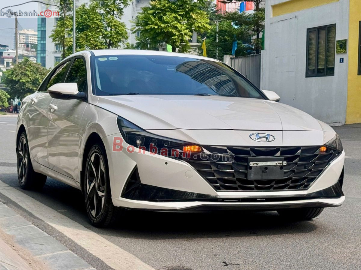 Bán ô tô Hyundai Elantra 2.0 AT - 2022 - xe cũ