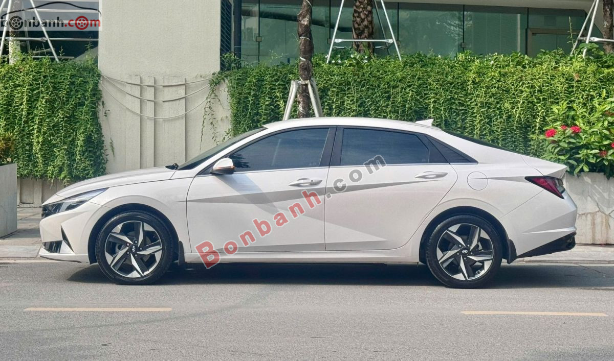 Bán ô tô Hyundai Elantra 2.0 AT - 2022 - xe cũ