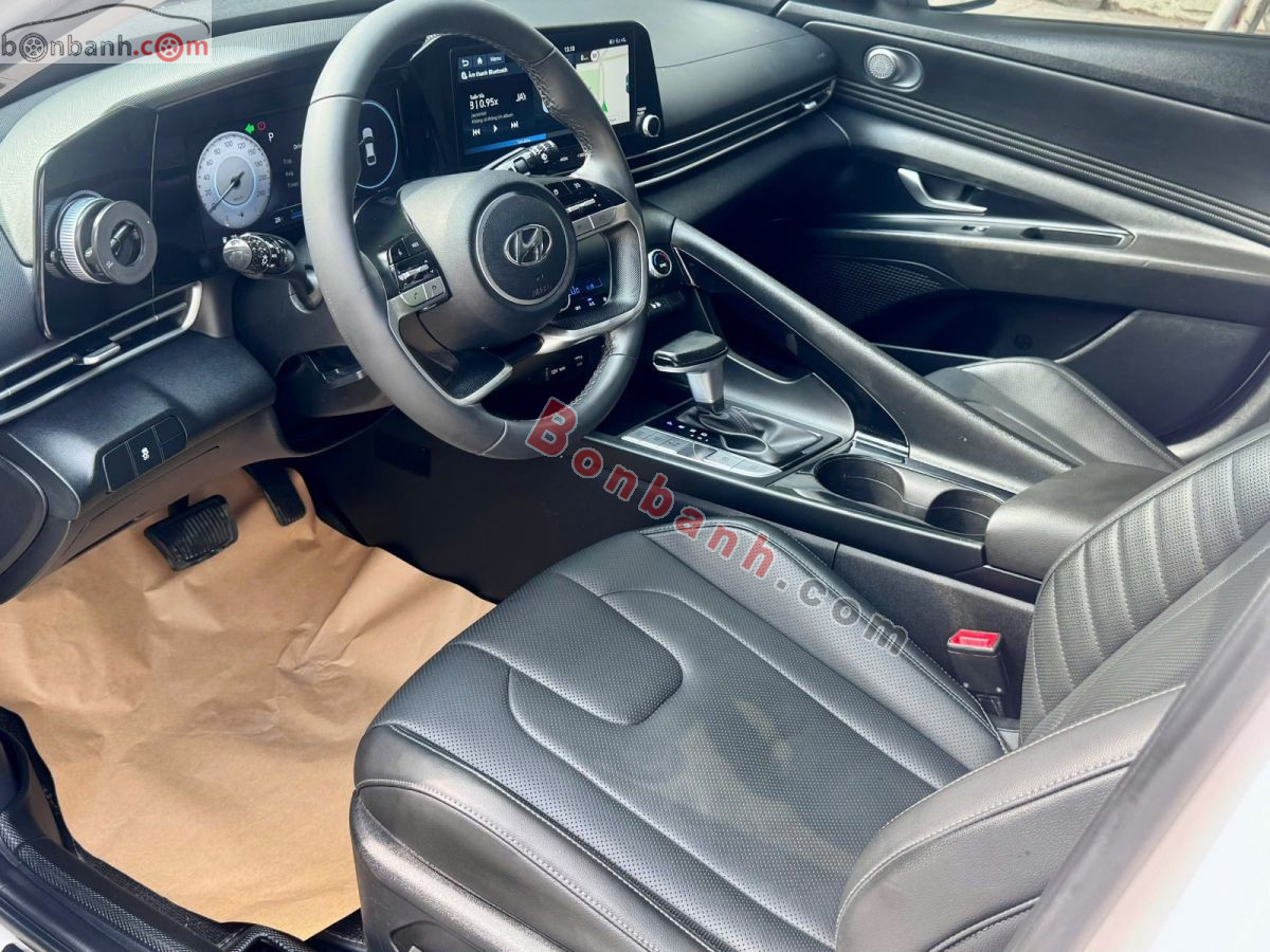Bán ô tô Hyundai Elantra 2.0 AT - 2022 - xe cũ