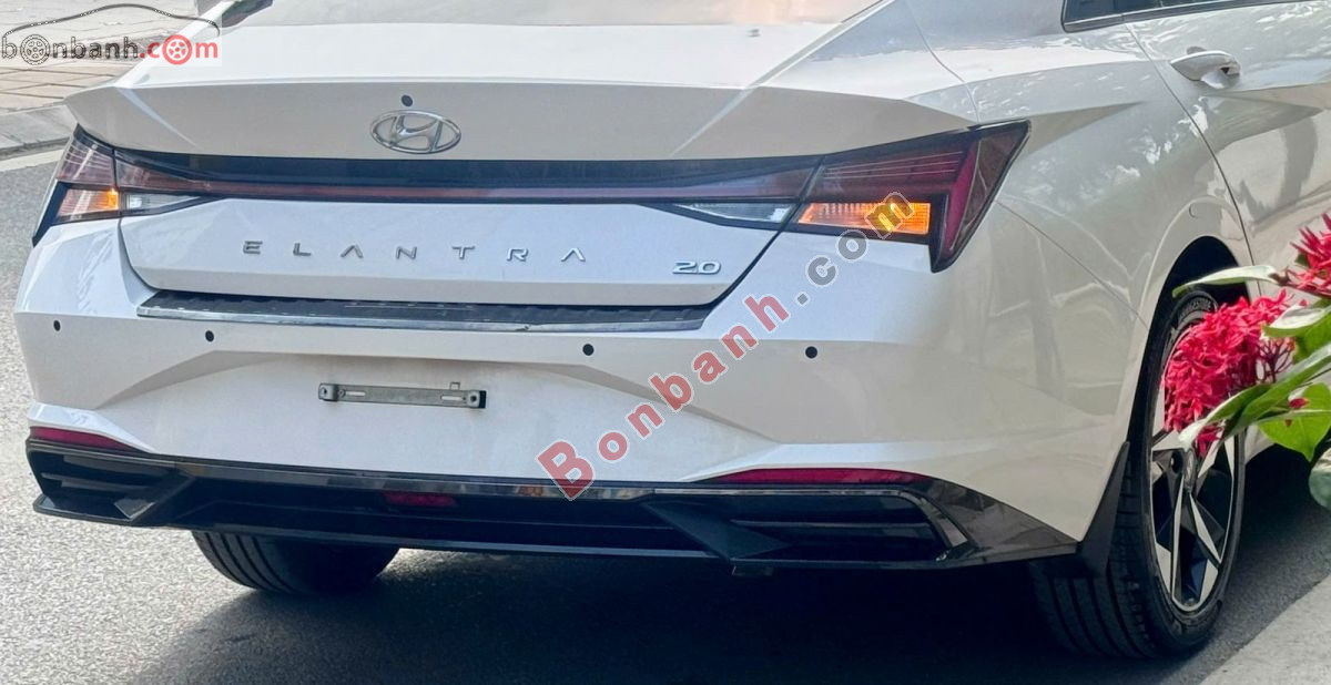 Bán ô tô Hyundai Elantra 2.0 AT - 2022 - xe cũ