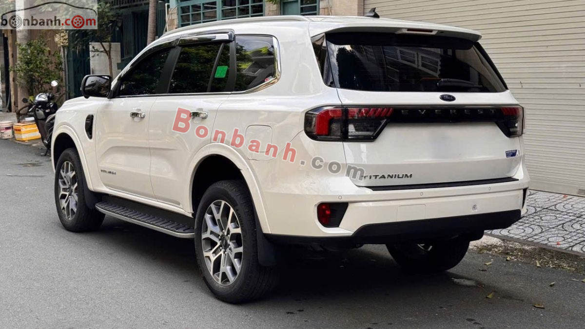 Bán ô tô Ford Everest Titanium 2.0L 4x2 AT - 2024 - xe cũ